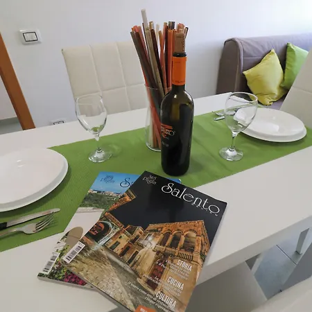 Bilo Nadia Cozy 200 M From Otrantos Castle Vakantiehuis *